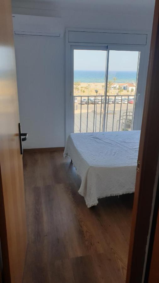 Les Vagues Au Balcon Apartamento Ampuriabrava Exterior foto