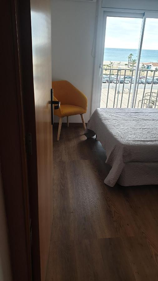 Les Vagues Au Balcon Apartamento Ampuriabrava Exterior foto